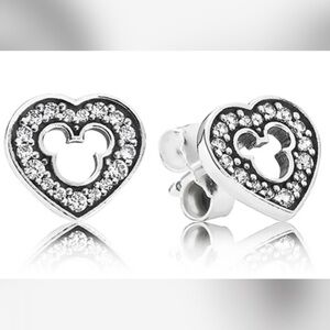 Disney X pandora  Mickey Silhouette Heart Stud Earrings